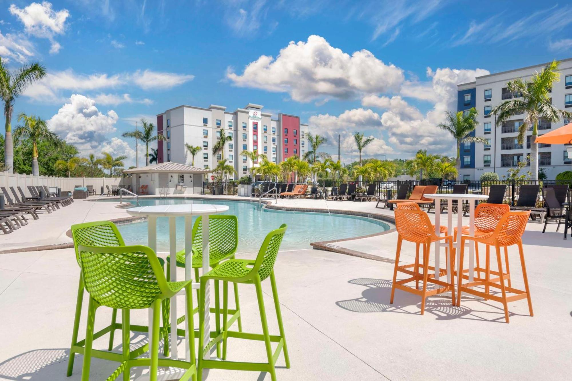 Magnolia Pointe; BW Signature Collection Fruitville Экстерьер фото